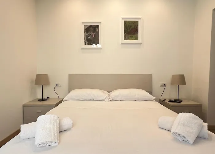 Home Near Lake, Varenna Lägenhet *