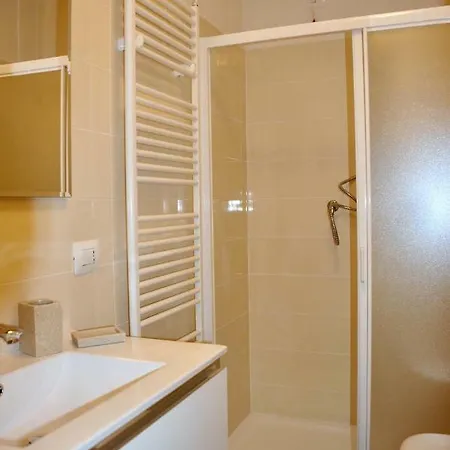 Daire Breathtaking Lake View Varenna